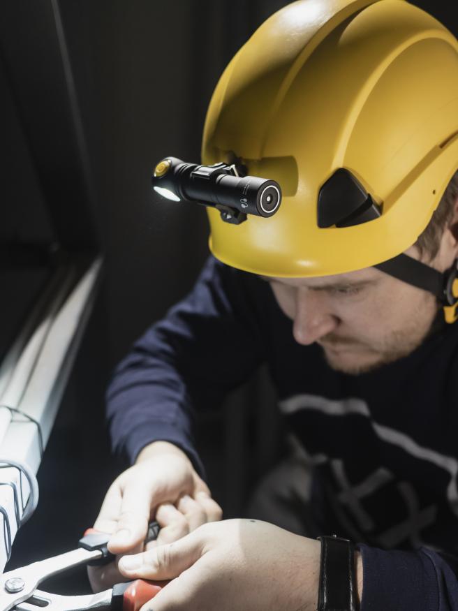 Крепление на каску Armytek AHM-03